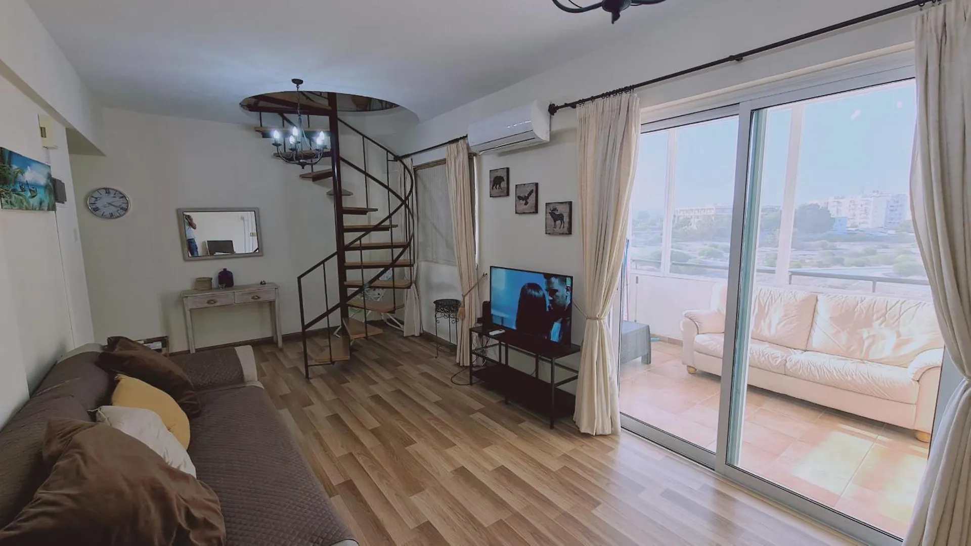 Apartment Stay Sea And Salt Lake Panoramic View Apt Larnaca