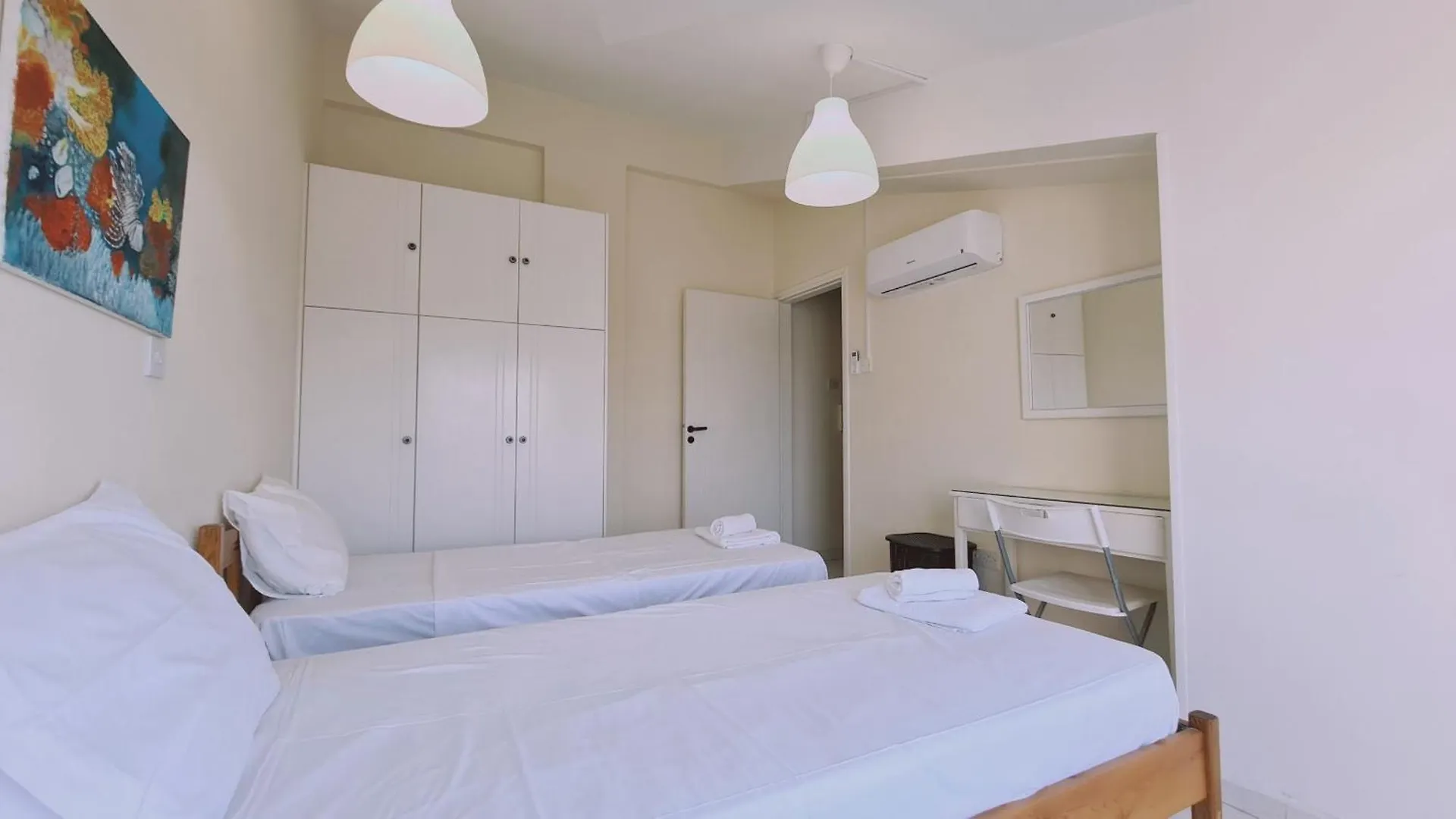 Stay Sea And Salt Lake Panoramic View Apt Larnaca Cyprus