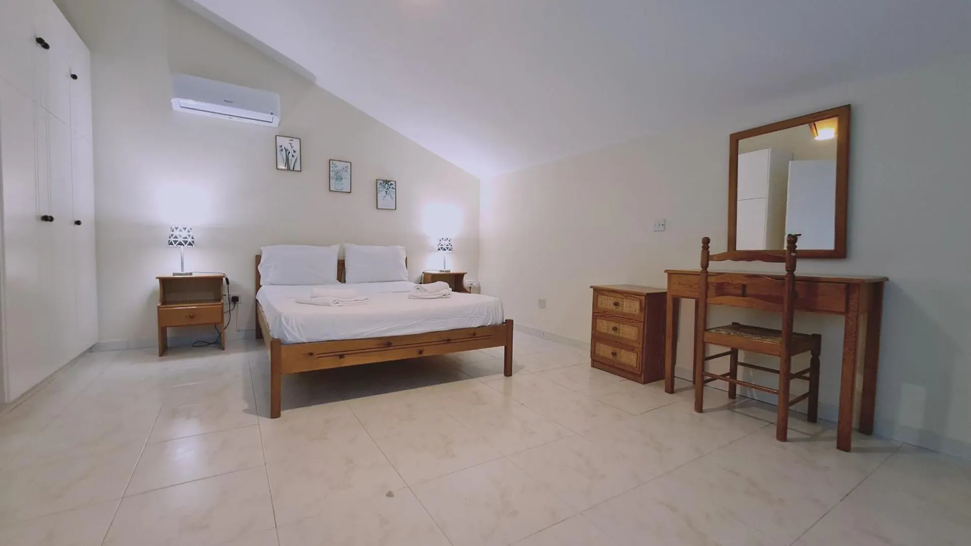 Apartment Stay Sea And Salt Lake Panoramic View Apt Larnaca